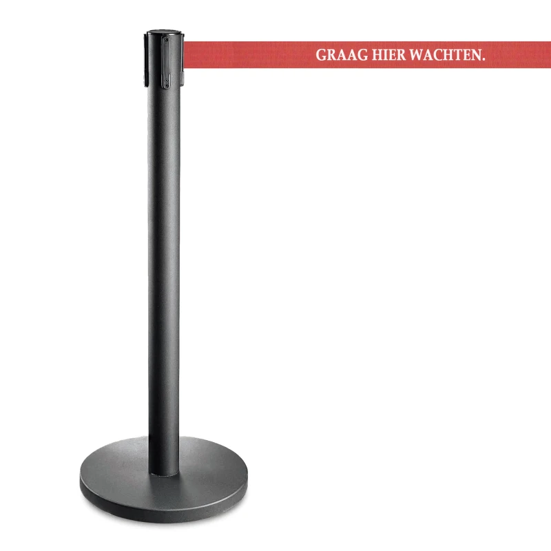Afzetpaaltje zwart met rood bedrukt lint met de tekst: graag hier wachten.