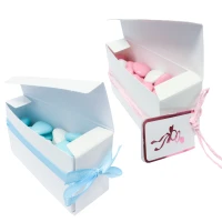 Snoephartjes roze en blauw in geboortebedankje