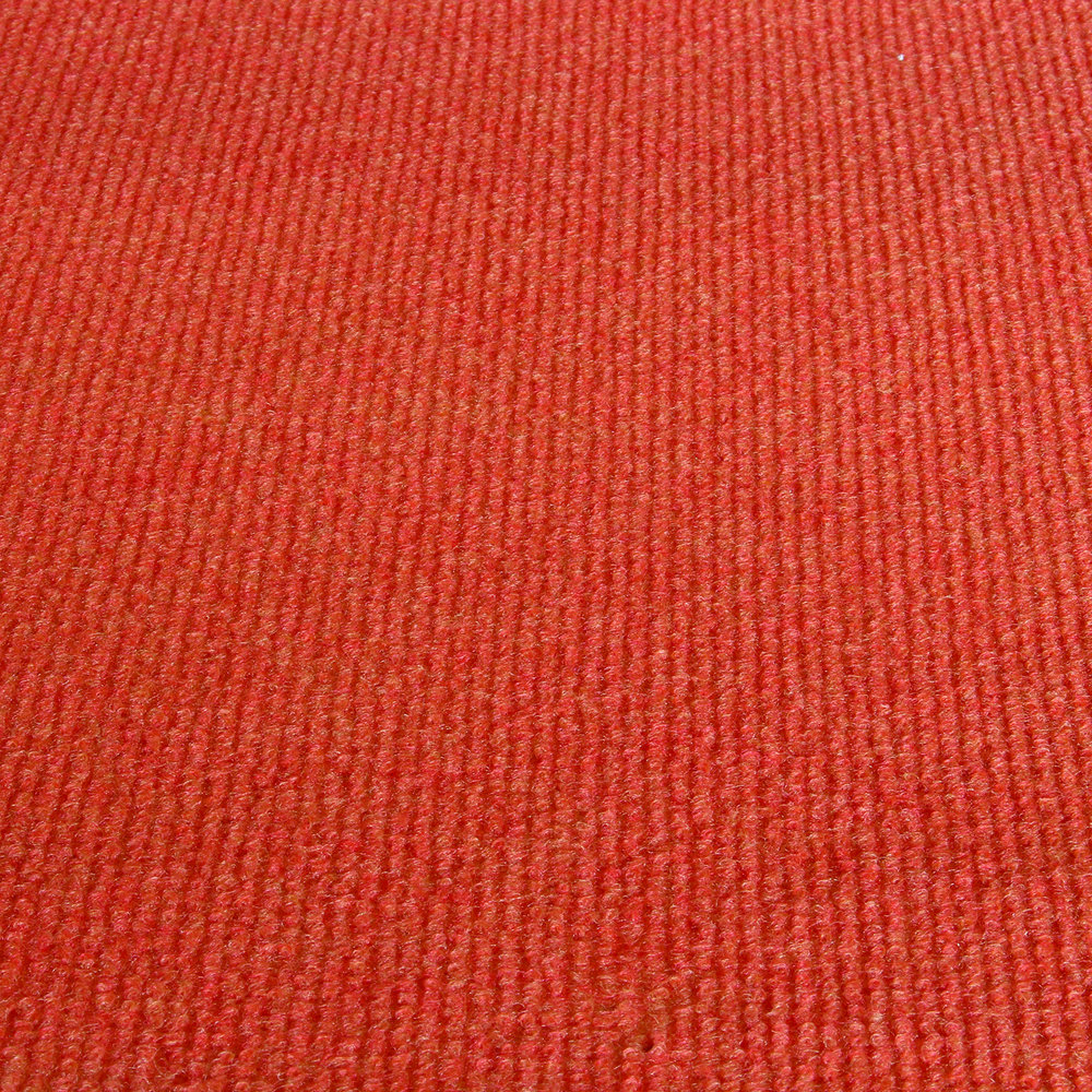 Oranjerode loper van naaldvilt detailfoto