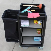 Hotelwagen zwart met waszak buiten