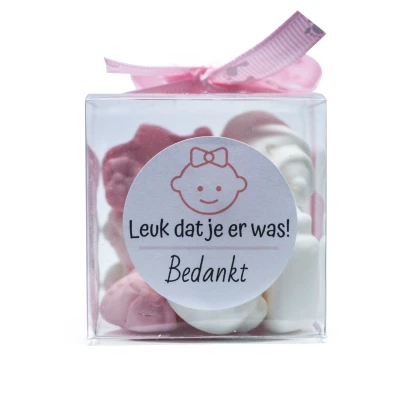 Transparante kubus met roze babyschuimpjes - Zelfmaak bedankje - 25 stuks