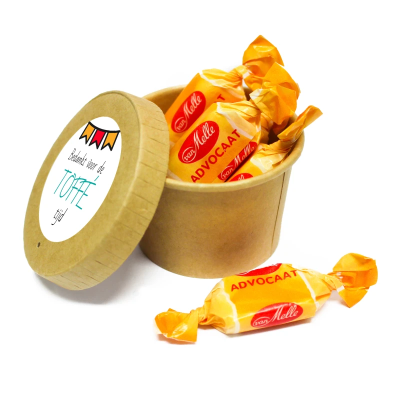 BIO Kraft bekertje met persoonlijke sticker en toffees
