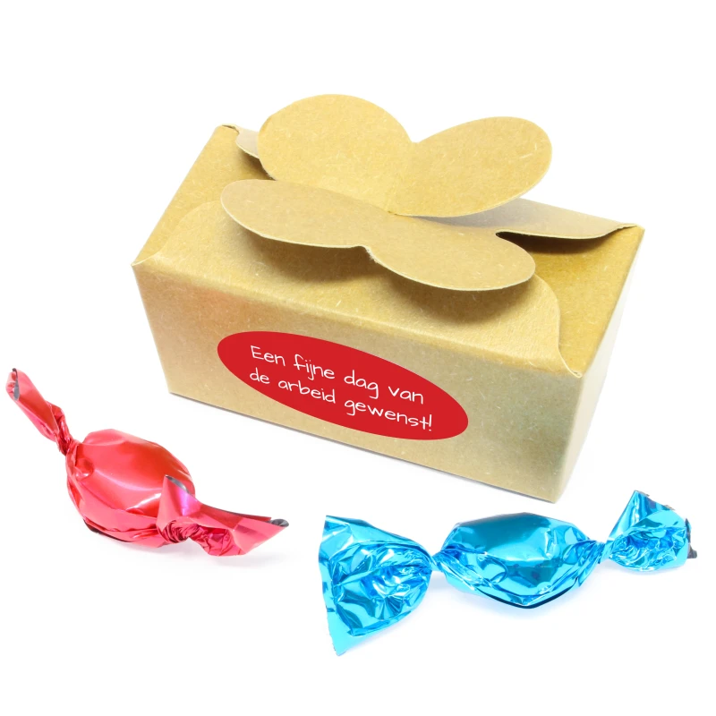 Kraft doosje met vlinder sluiting als bedankje voor dag van de arbeid