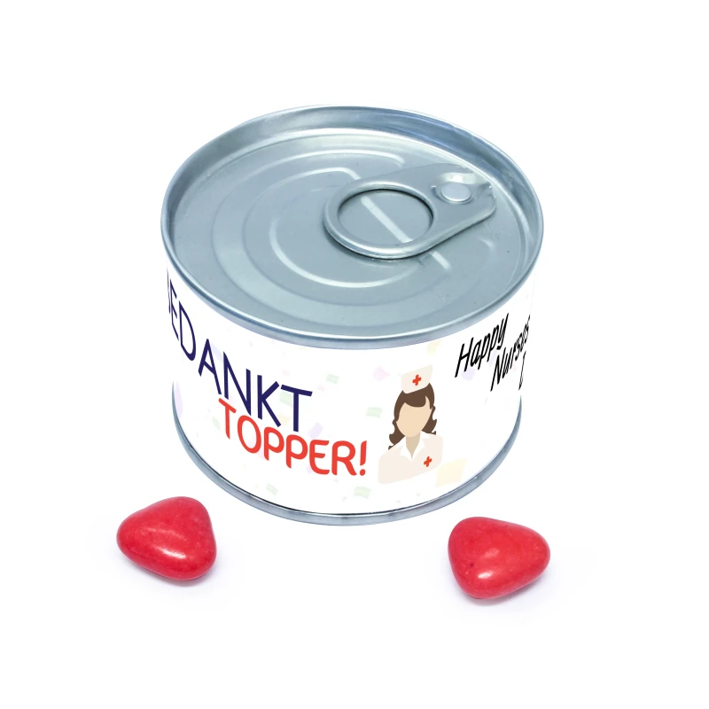 Blikje met happy nurses day label en rode snoepjes