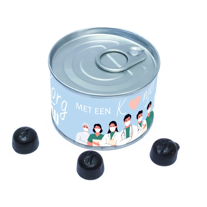 Blikje met dag van de verpleging label en dropjes snoepjes
