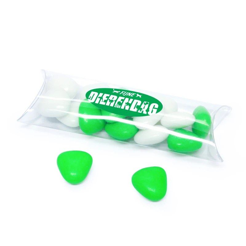 Tube bedankjes met groene snoepjes en fijne dierendag sticker