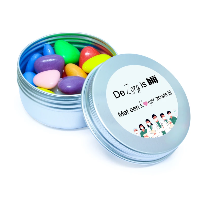 Blikje zilver met gemengde gekleurde hartjes dag van de zorg