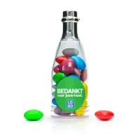 Champagne flesje bedankje met zilveren dop en gemengde snoepjes