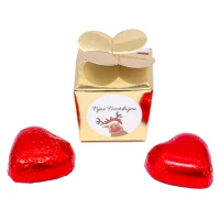 Kerst bedankje  - Goud doosje met rode hart bonbons