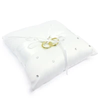 Ring kussentje voor bruiloften strass afwerking