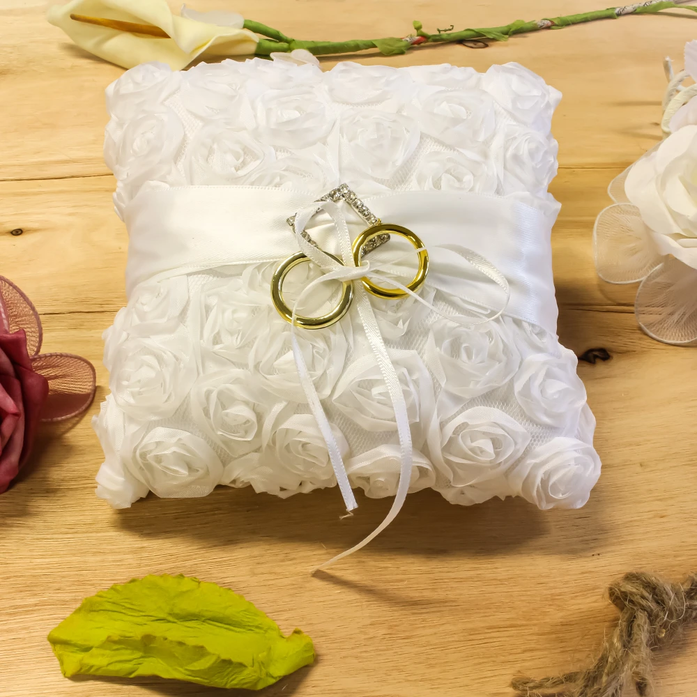Trouwring kussentje wit 20 cm - Cadeaus & gadgets kopen | o.a Trouwring kussentje wit 20 cm - Cadeaus & gadgets kopen | o.a