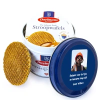 Persoonlijk cadeau - Blik met stroopwafels en bedrukte sticker