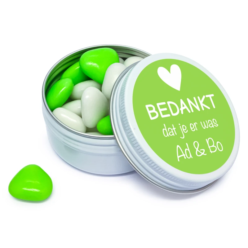Bedankje - Wit blikje met groen en witte snoepjes