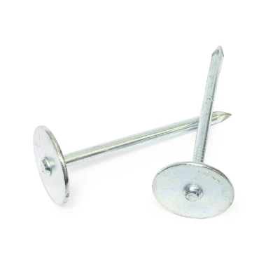 Bevestiging spijkers voor loper tapijt