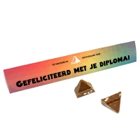 Toblerone met diploma en eind schooljaar felicitatie