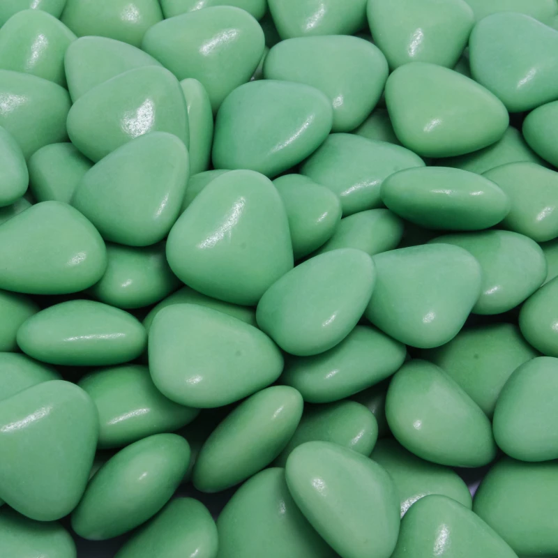 Chocolade minihartjes heldergroen