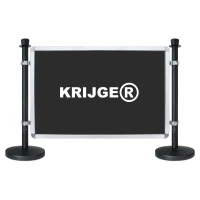 Zwarte afzetpaaltjes met chroom aluminium Krijger banner