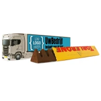 Vrachtwagen relatiegeschenk met Toblerone