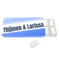 Kauwgom pakje met namen voor bruiloften