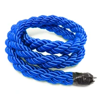 Blauw gedraaid touw op maat