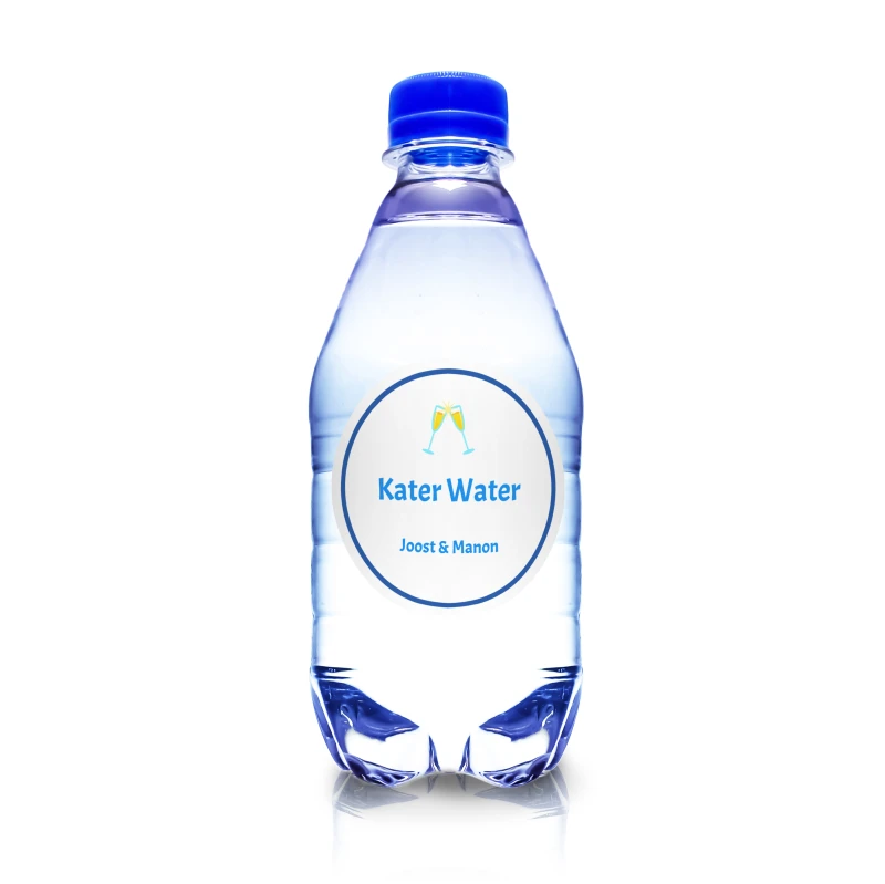 Flesje kater water met eigen namen