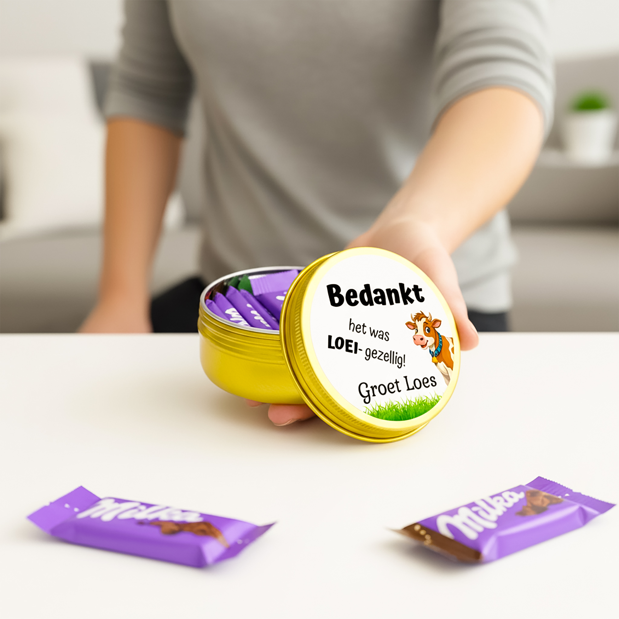 Het was Loei gezellig - Goud blikje met Milka reepjes