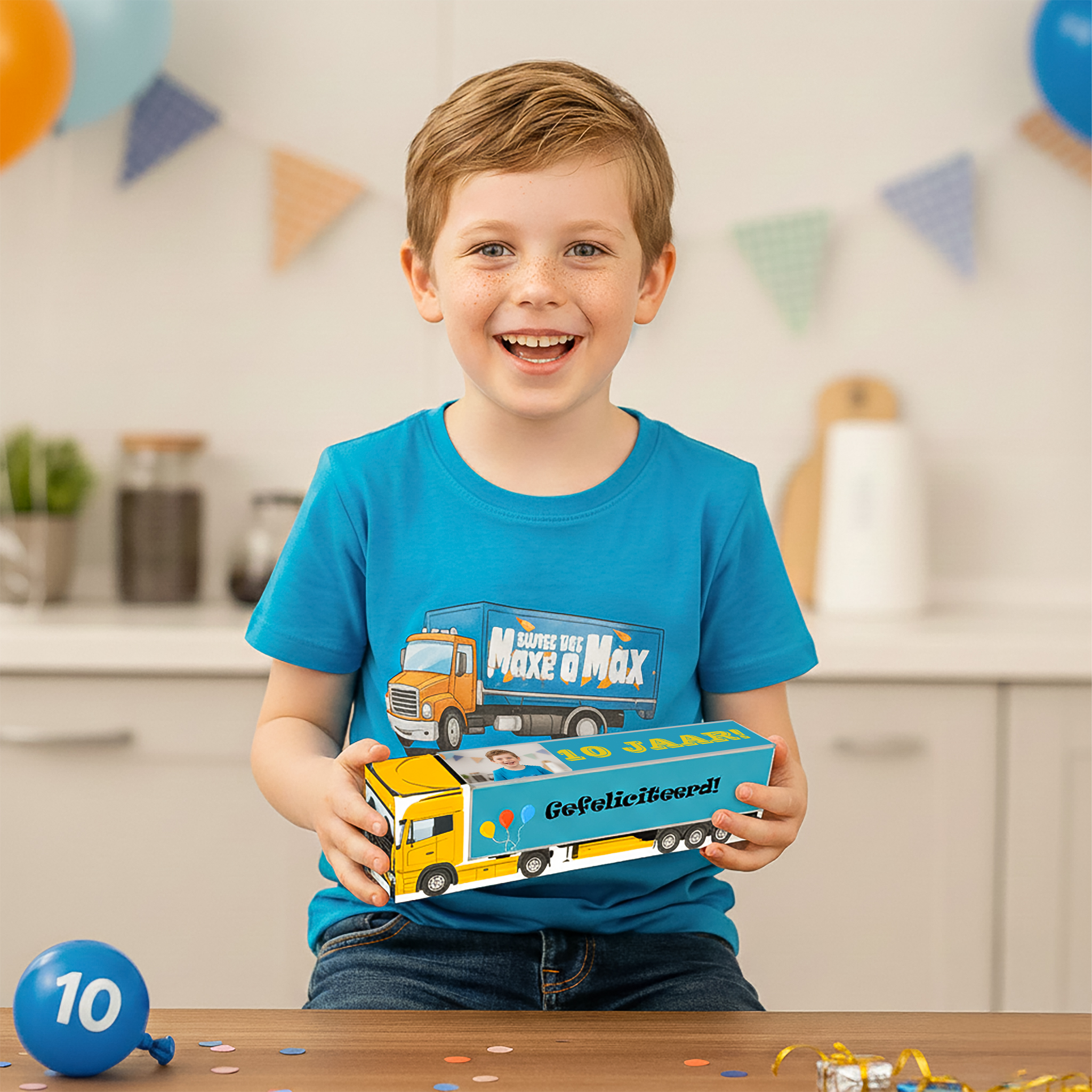 Gepersonaliseerd vrachtwagen traktatie - 10 jaar