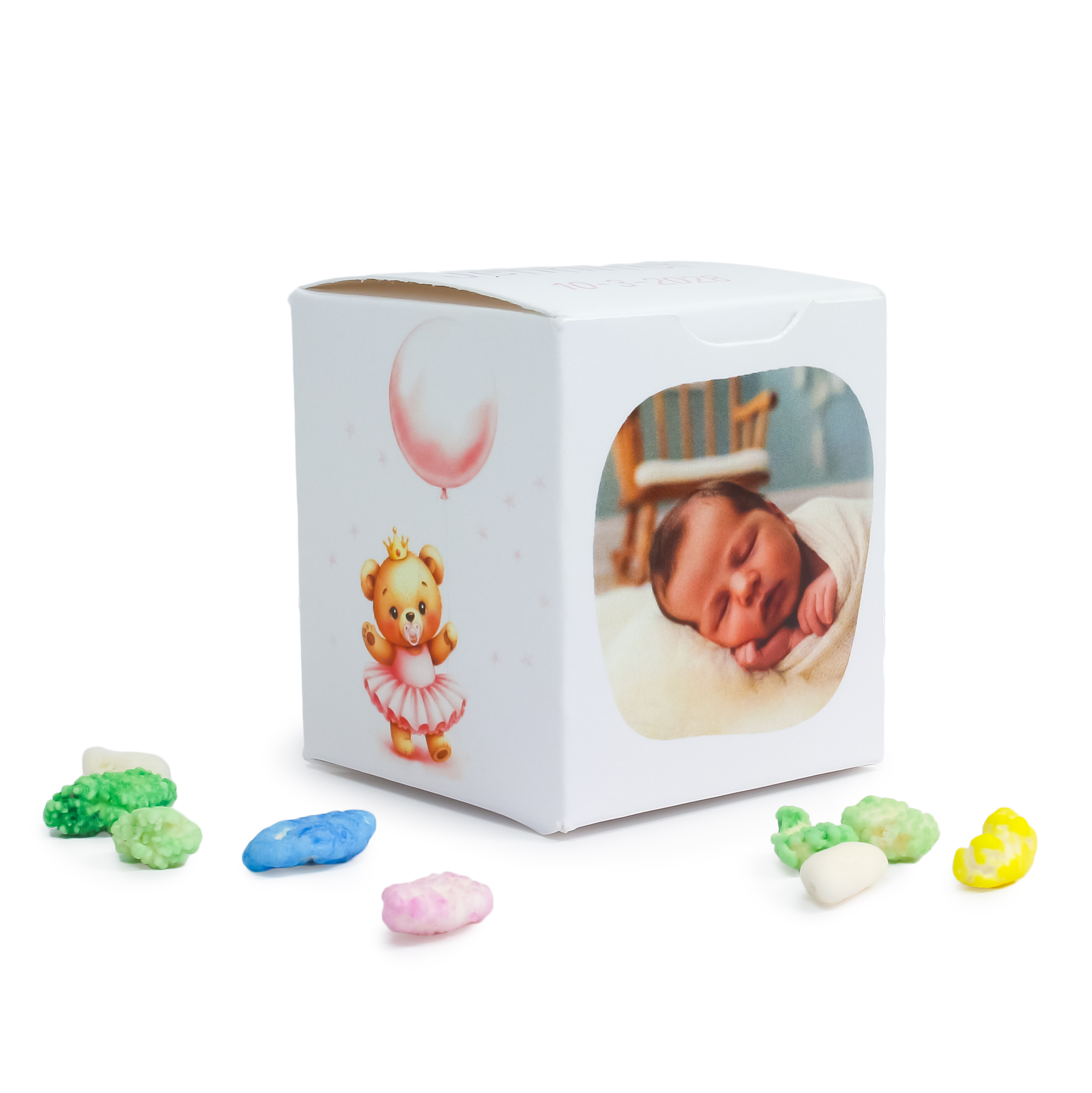 Klein geboorte geschenkje voor meisje met foto en naam