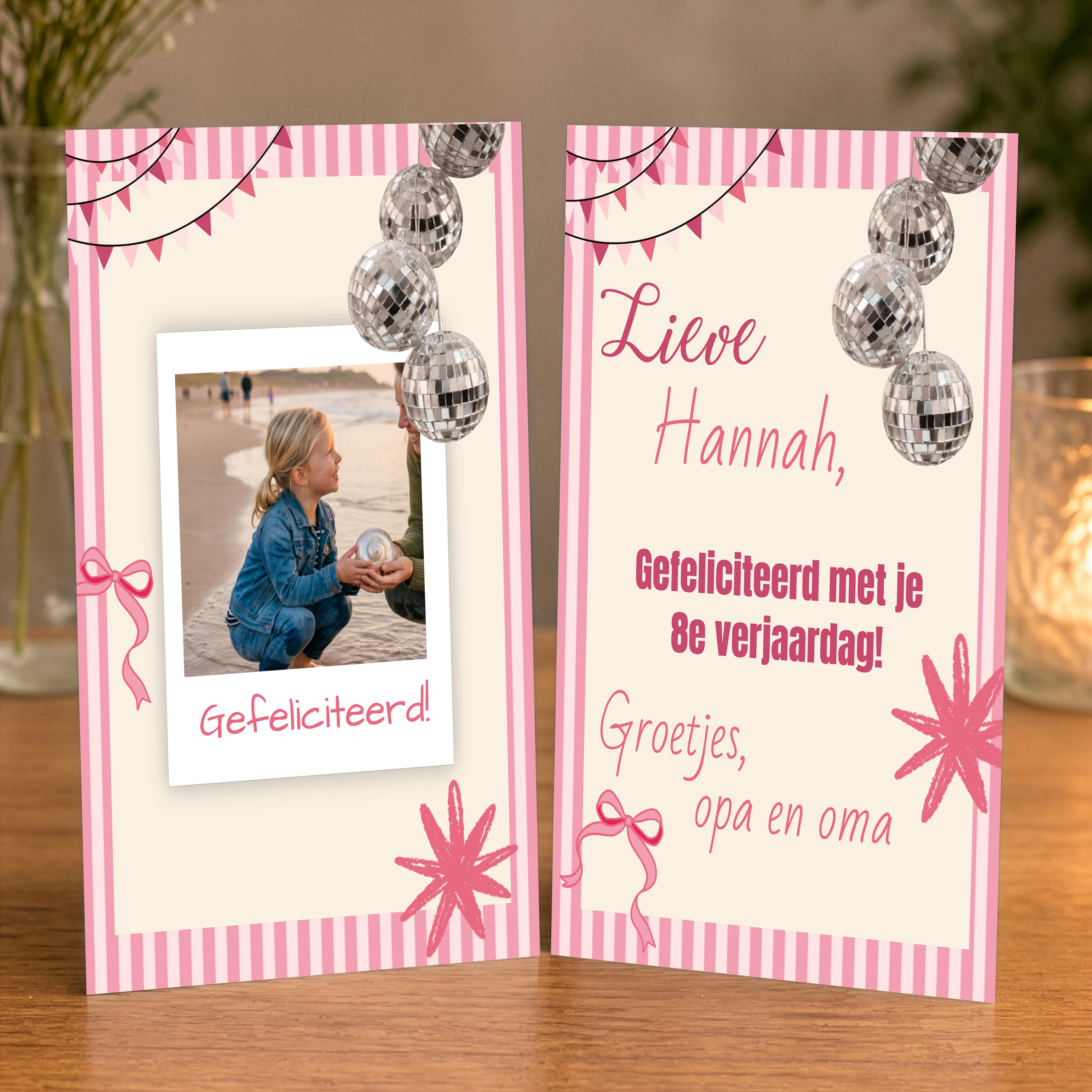 Verjaardagskaartje voor meisje met foto en naam - Roze thema - A6 verticaal - Dubbelzijdig